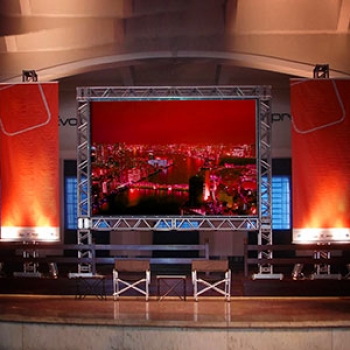 Locação de Backdrop na Liberdade