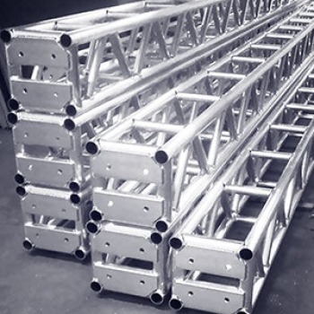 Locação de Box Truss na República